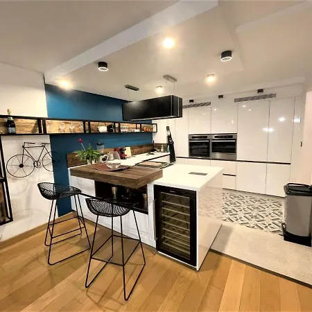 Hyper-centre Place D'erlon Superbe Duplex Apartment Reims